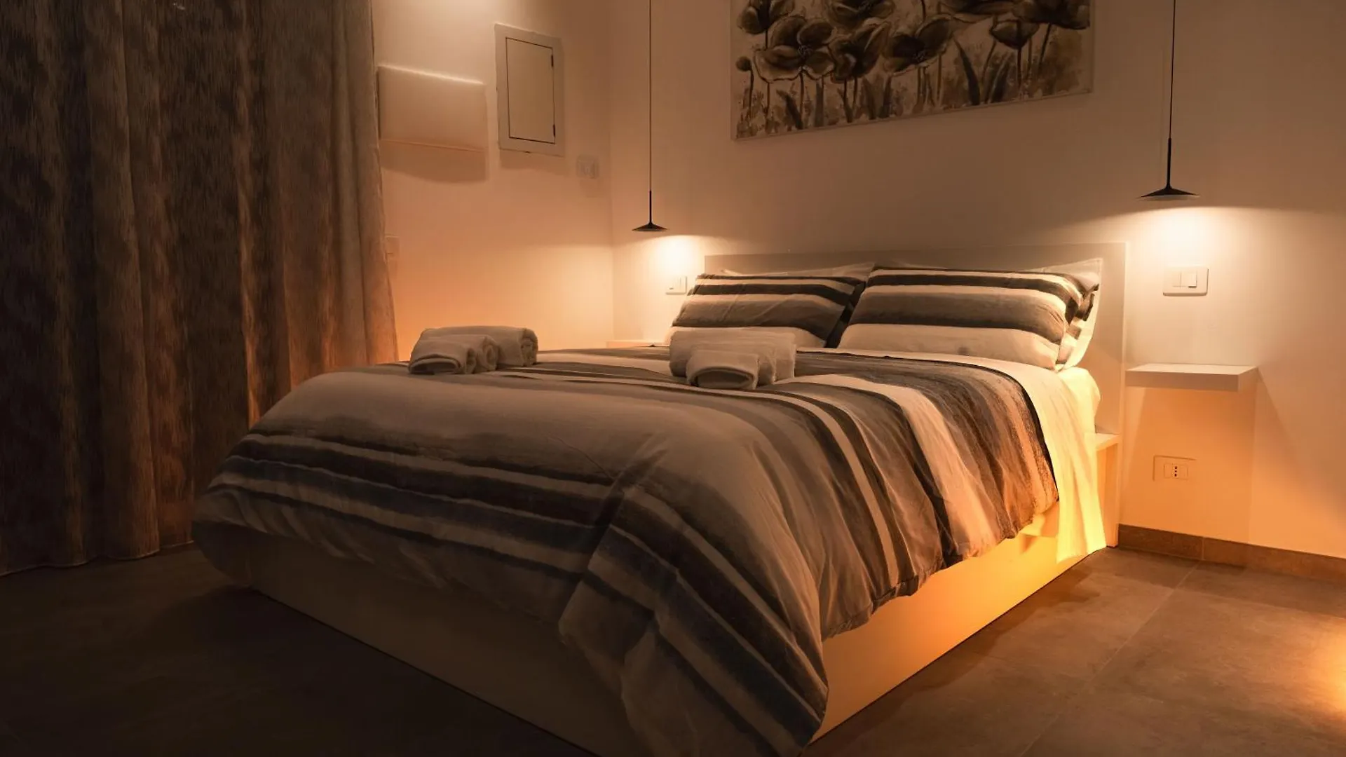 Papireto Rooms Palermo 0*,  Italy